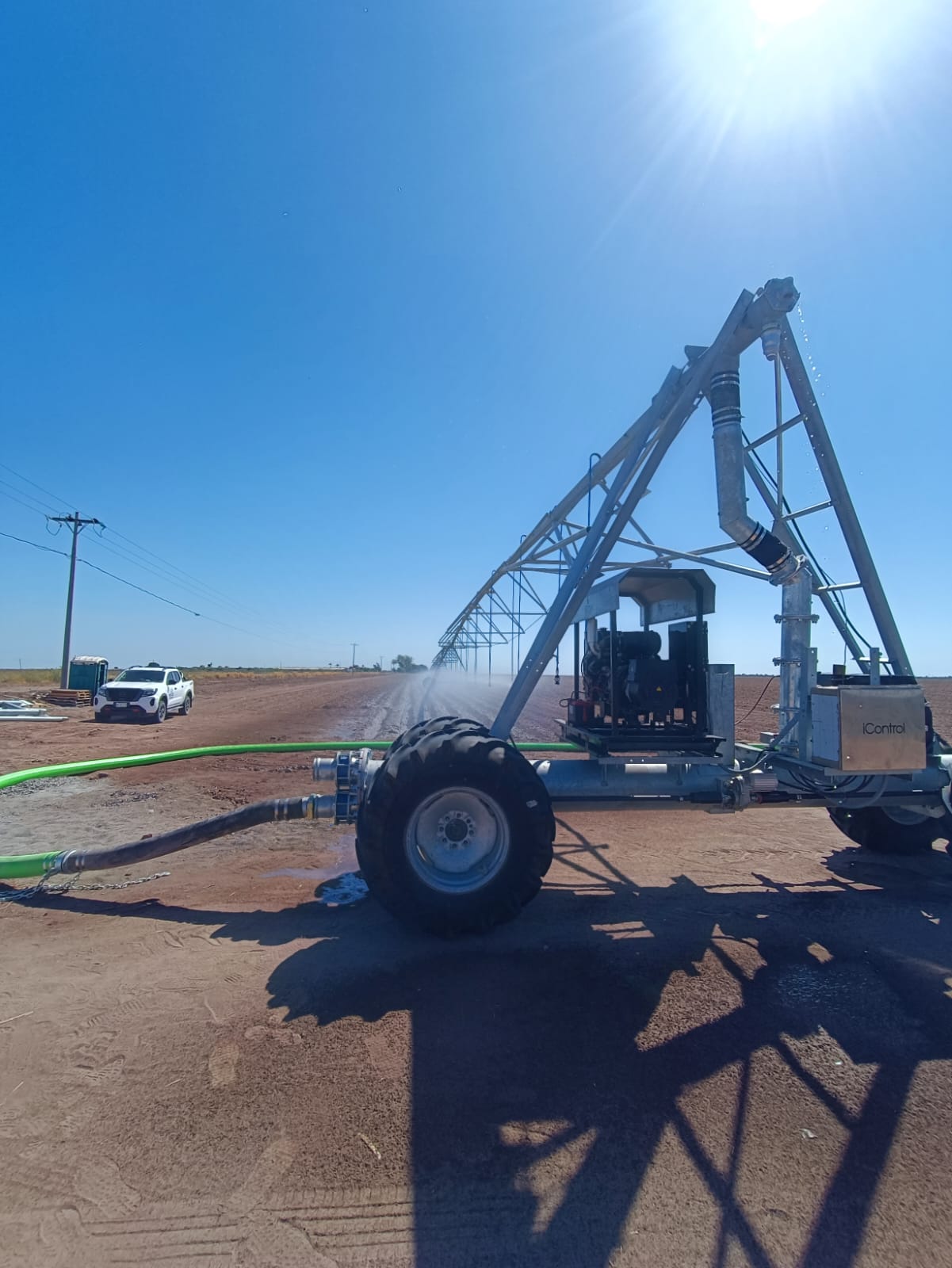 sistema de riego en funcionamiento